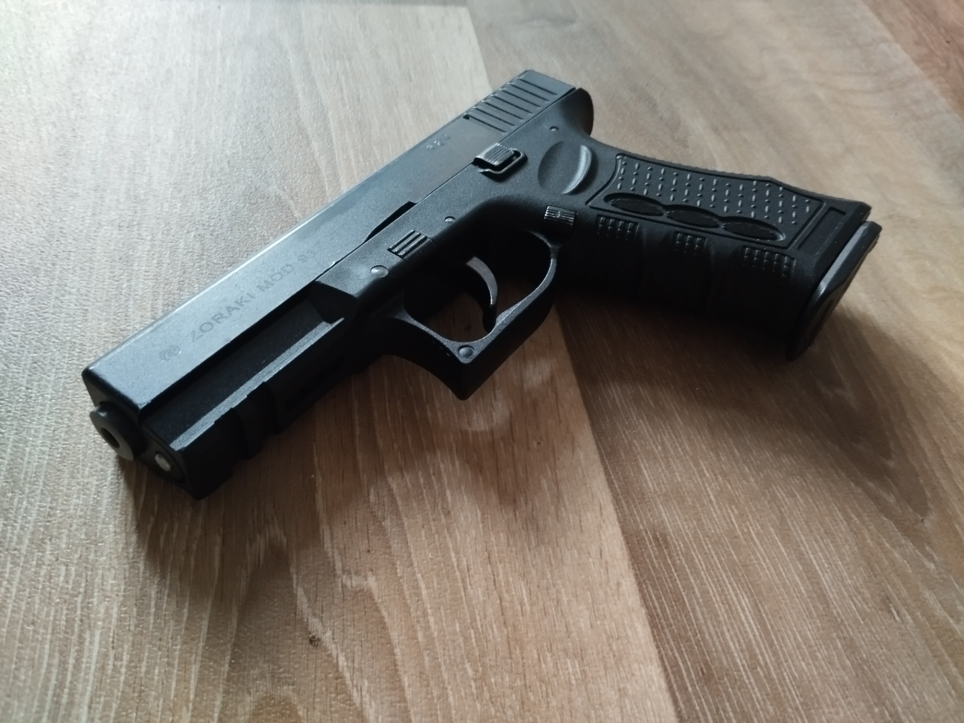 GLOCK 17 (Zoraki 917) cal. 6mm flobert 